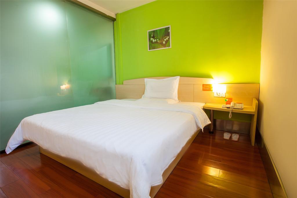 7Days Inn Qingdao Haiyunan Xinglong Road Exteriör bild